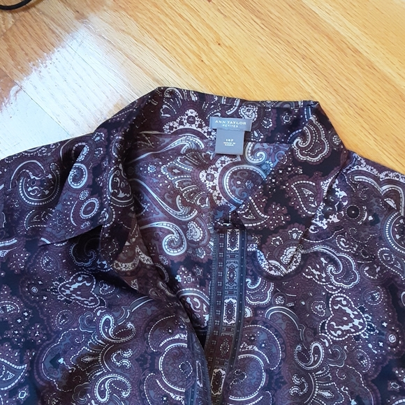 NEW Ann Taylor Silk Button-Down Suit Blouse - Picture 8 of 8